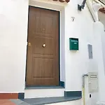 Trifoglio شقة